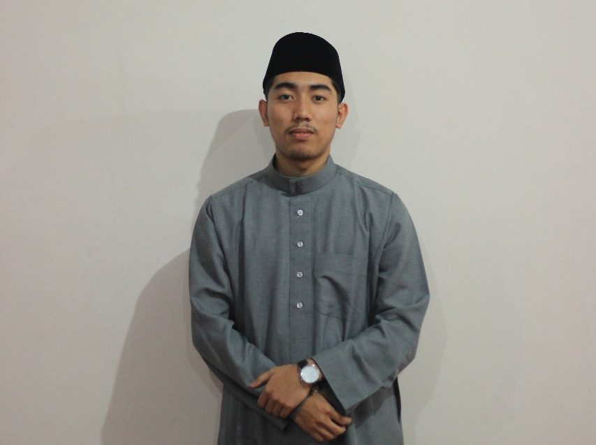 Edrizal Wahdi, Program studi: Manajemen Bisnis Syariah
Fakultas: Ekonomi dan Bisnis Syariah
Universitas: Institut Agama Islam Tazkia