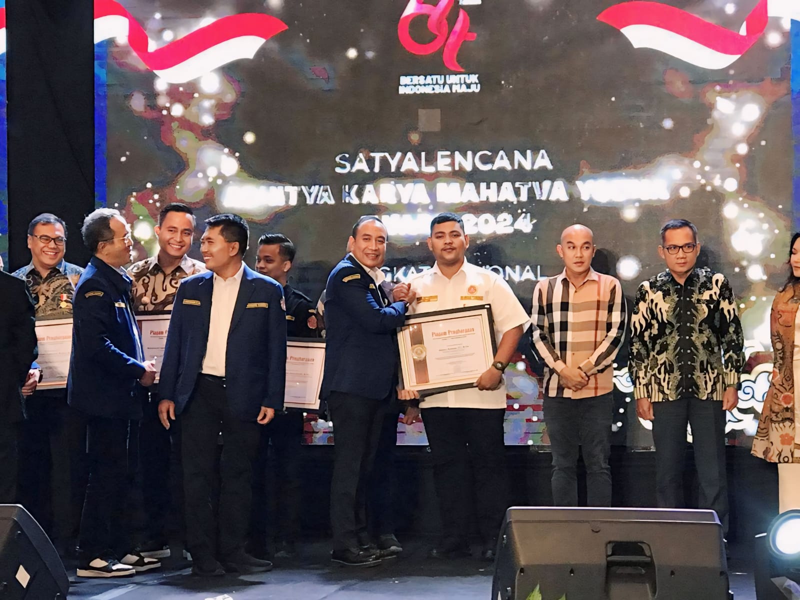 Pembina Karang Taruna Bangka Tengah Diganjar Penghargaan Satya Lancana Aditya Karya Mahatva Yodha