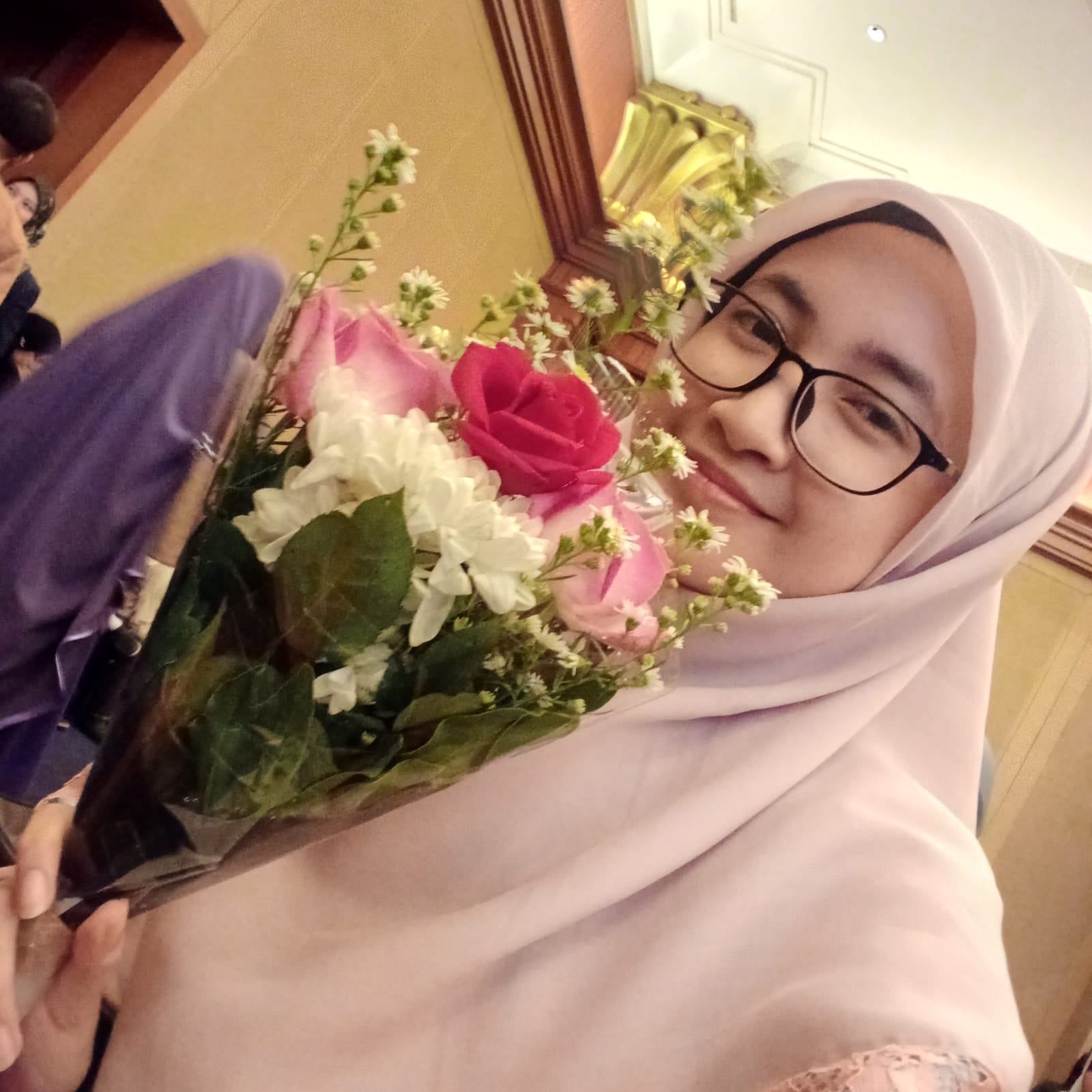 Fairuz Alya Manora, mahasiswi dari Institut Tazkia Sentul, Bogor.